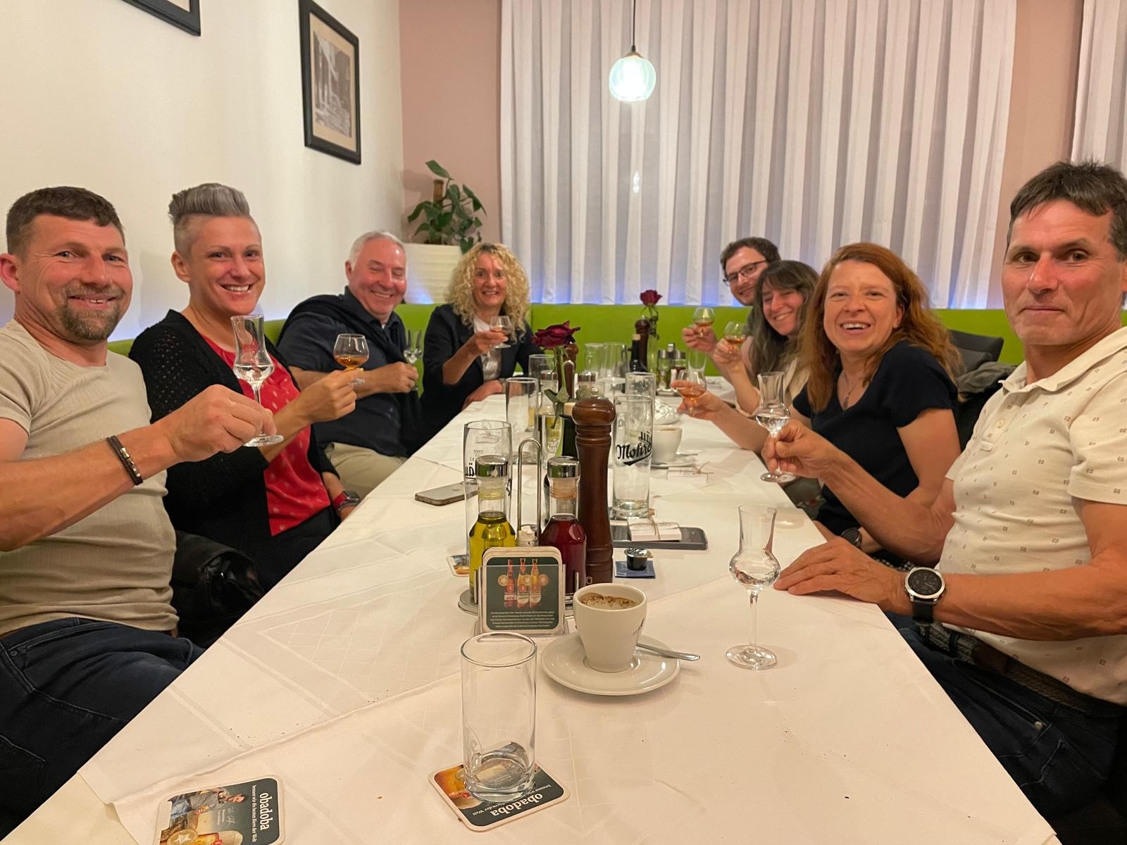 Pizza-Essen mit dem Lauftrainer-Team